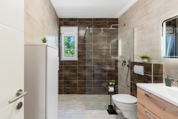 Single-Storey 3-Bedroom Villa in Vir (Pool, 6 Guests)