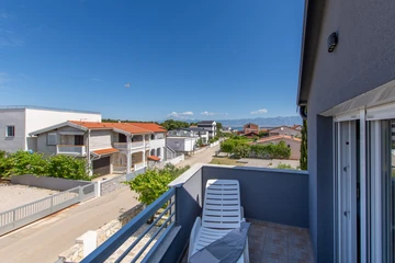 Apartment in Vir for 4 Guests in a Quiet Area