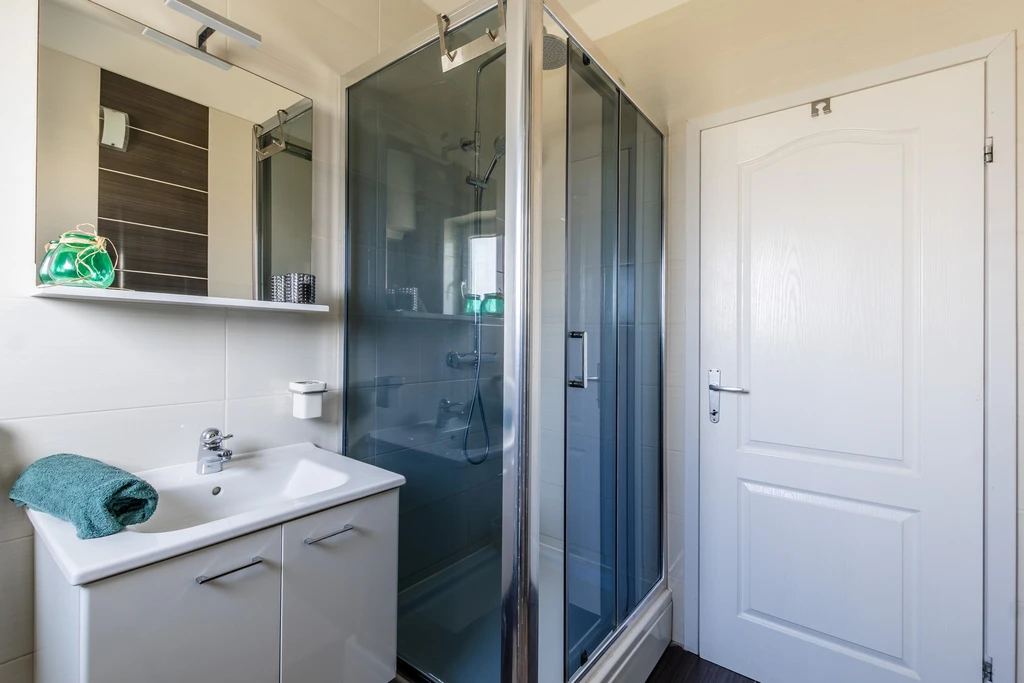 Apartment in Vir for 4 Guests in a Quiet Area