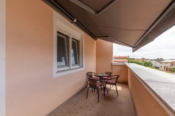 2-Bedroom Apartment for 4 in Vir, Croatia