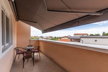 2-Bedroom Apartment for 4 in Vir, Croatia