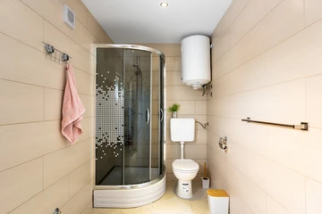 2-Bedroom Apartment for 4 in Vir, Croatia