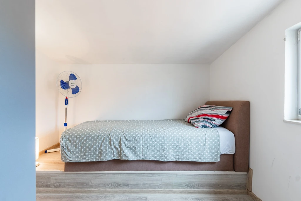 2-Bedroom Apartment for 4 in Vir, Croatia