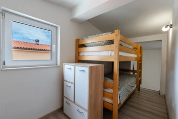 2-Bedroom Apartment for 4 in Vir, Croatia