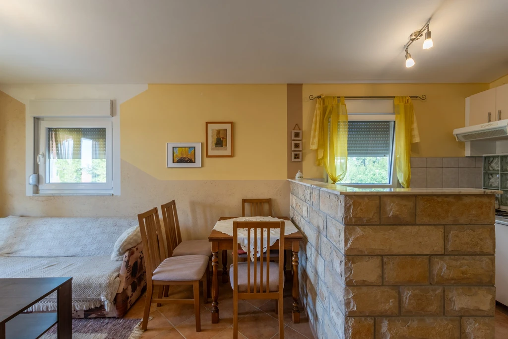 One-Bedroom Apartment in Vir for 2 Guests