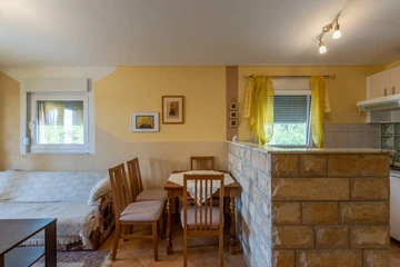 One-Bedroom Apartment in Vir for 2 Guests