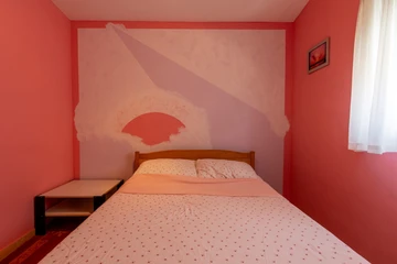 One-Bedroom Apartment in Vir for 2 Guests