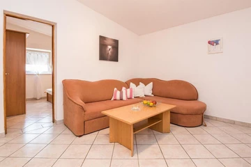 Apartment in Vir for 4 Guests with Partial Sea View