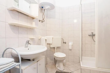 Studio Apartment for 2 in Vir, Croatia