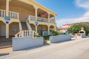 Studio Apartment for 2 in Vir, Croatia