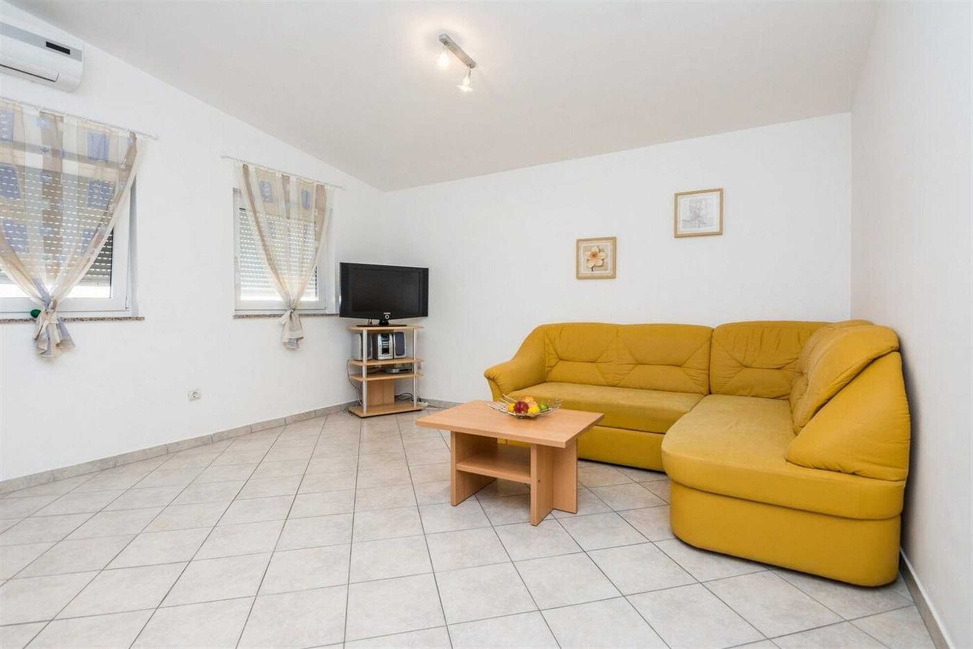 App Delić-Pejić 3 - Apartment with balcony | for 4 persons | BBQ