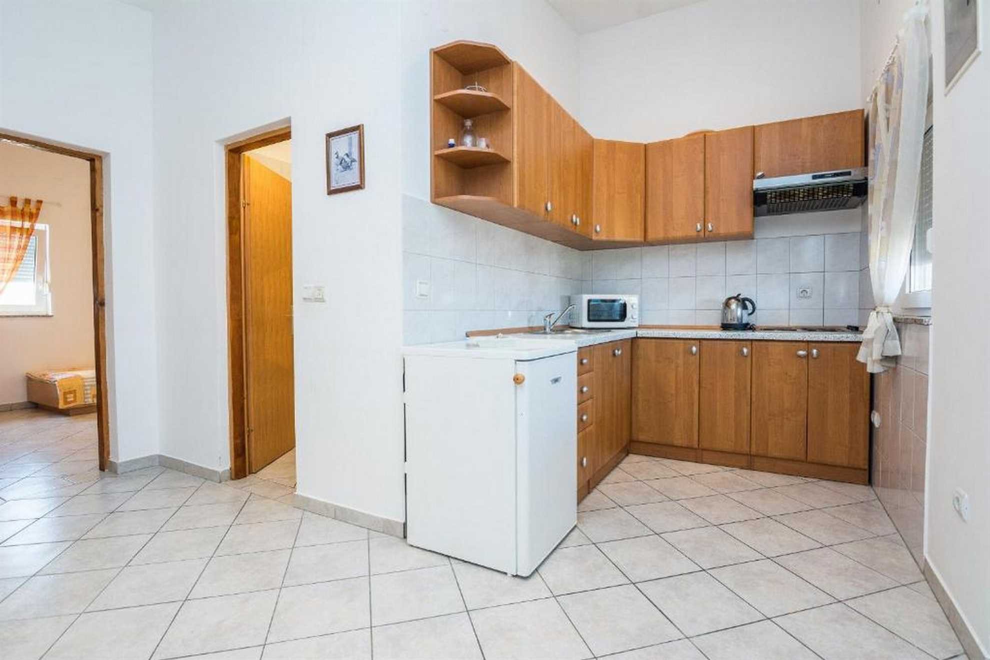 App Delić-Pejić 3 - Apartment with balcony | for 4 persons | BBQ
