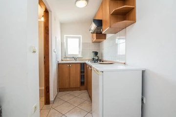 Studio Apartment in Vir with Partial Sea View