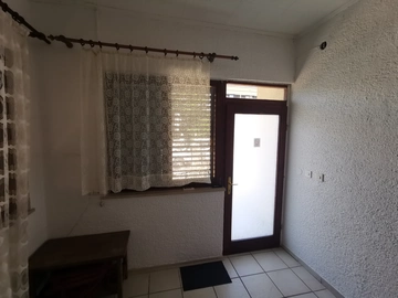 Ground-Floor 2-Bedroom Apartment in Kraljevica