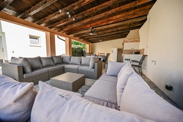 3-Bedroom Villa in Hreljin for Up to 6 Guests