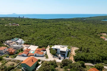 Infinity Pool Villa for 8 in Sveti Lovreč Labinski