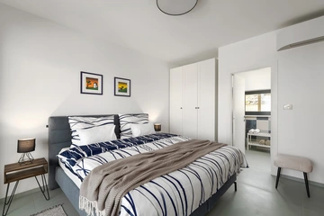 Sea-View Holiday House in Drenje for 6 Guests