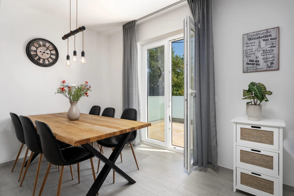 3-Bed Holiday House in Presika for 6 Guests