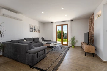 Holiday House in Labin for Up to 8 Guests