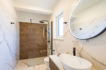 3-Bedroom Villa in Dobrinj for up to 6