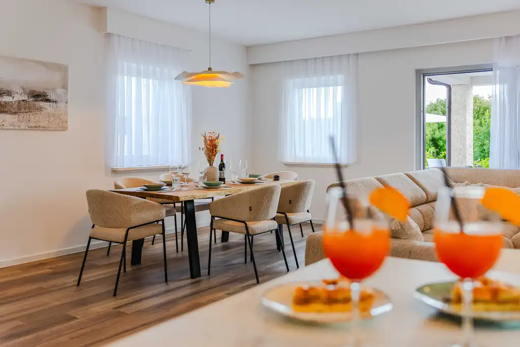 3-Bedroom Villa in Dobrinj for up to 6