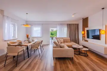 3-Bedroom Villa in Dobrinj for up to 6