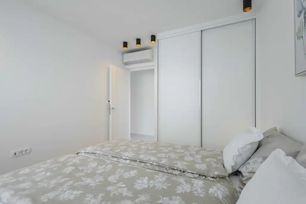 3-Bedroom Apartment in Njivice with Sea-View Terrace