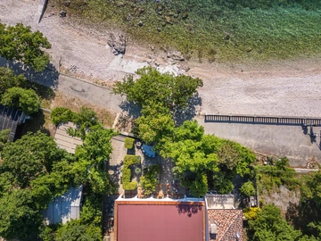 3-Bedroom Seafront Holiday House in Kraljevica