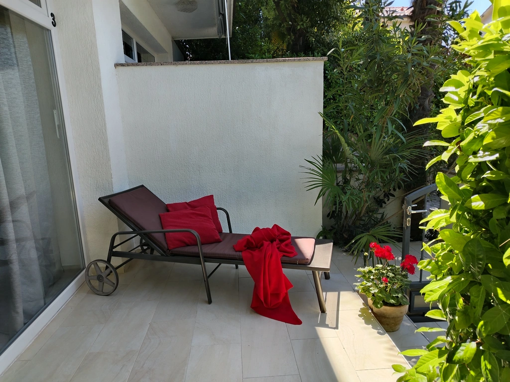 Ground-Floor Apartment in Malinska for 2 Guests