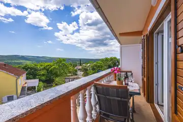 Apartment in Čižići for 4 Guests with Sea View