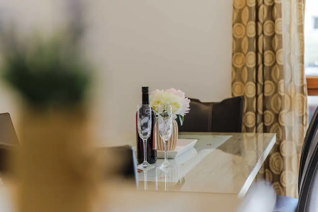 Ground-Floor Apartment in Čižići for Up to 6
