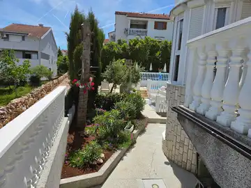 Studio Apartment in Malinska for 2 Guests