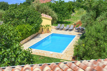 3-Bedroom Villa in Oštrobradići for 6 Guests