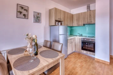 2-Bedroom Apartment in Čižići with Bay View