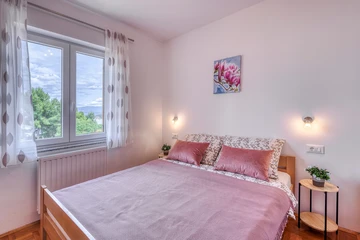 2-Bedroom Apartment in Čižići with Bay View