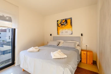 2-Bedroom Apartment with Balcony in Njivice