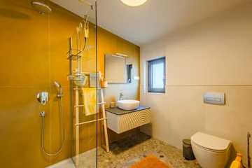 Njivice 2-Bedroom Apartment with Sea View