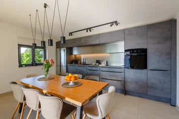 Njivice 2-Bedroom Apartment with Sea View