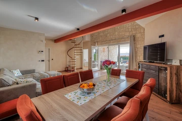 5-Bedroom Villa in Malinska with Private Pool