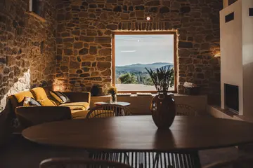 Renovated 2-Bedroom Villa with Private Pool in Skradin