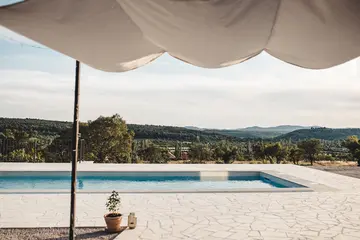 Renovated 2-Bedroom Villa with Private Pool in Skradin