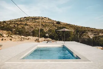 Renovated 2-Bedroom Villa with Private Pool in Skradin