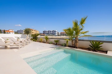 4-Bedroom Villa in Sukošan for 8 Guests