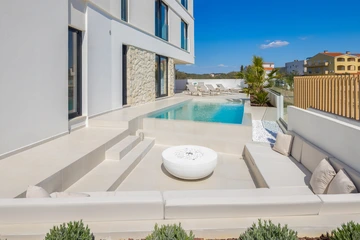 4-Bedroom Villa in Sukošan for 8 Guests