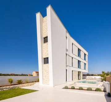 4-Bedroom Villa in Sukošan for 8 Guests