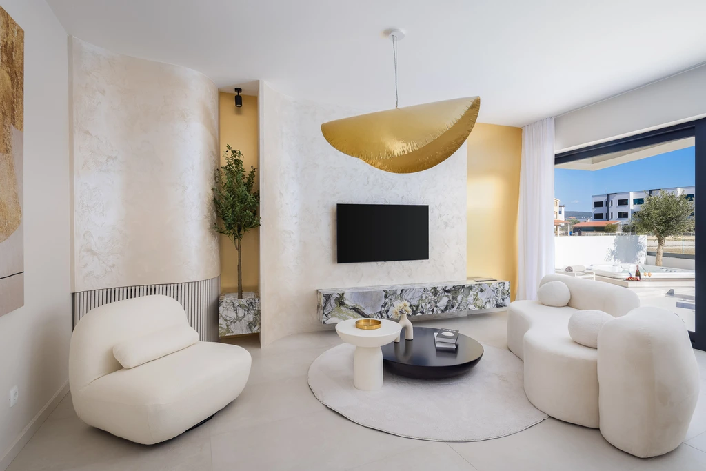 4-Bedroom Villa in Sukošan for 8 Guests