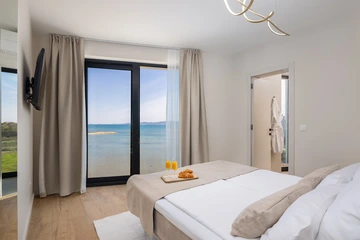 4-Bedroom Villa in Sukošan for 8 Guests