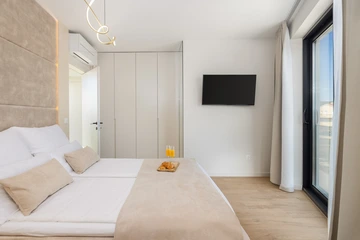 4-Bedroom Villa in Sukošan for 8 Guests