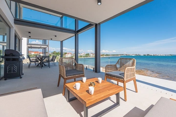 Seafront Villa with Pool and Game Room in Privlaka