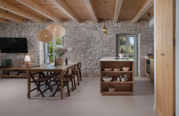 Stone Villa in Božava with Private Swimming Pool